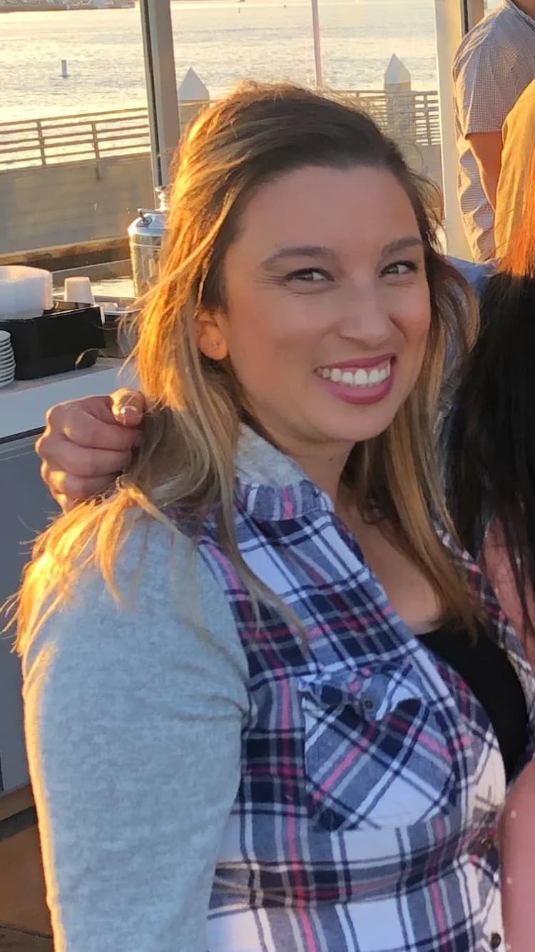 Whitney, RN, Medical-Surgical, LA Community Hospital